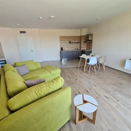 Happy Apartman Primorszko